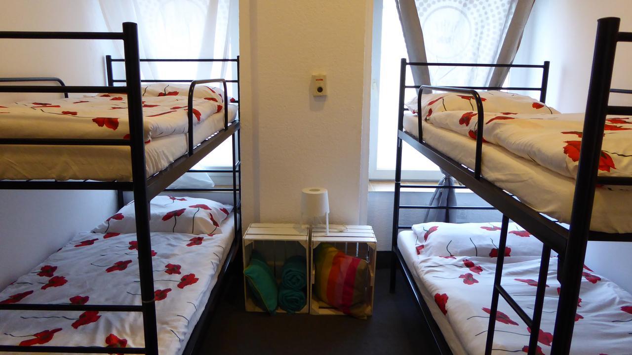 Flyfly Hostel , Darmowy Parking , Rezerwuj Przez Urzadzenia Mobilne -10 Procent فروتسواف المظهر الخارجي الصورة